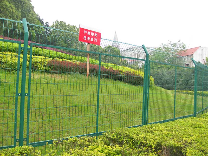 马路绿化带防护网